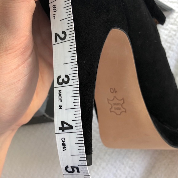 Cynthia Vincent Black Suede Heels - NWOT - Picture 7 of 8